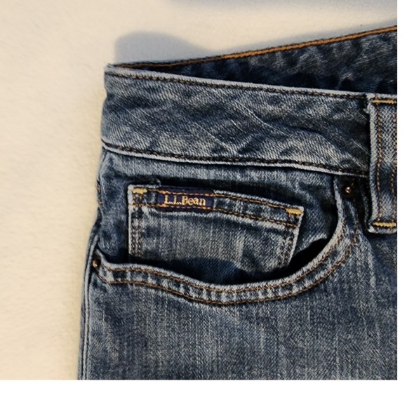 L.L.Bean Favorite Fit Jeans Red Plaid Cuffed Denim Pants Size 16 Regular - Picture 5 of 10